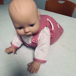 1997 Circo Baby Doll Crawling Crying moves CitiToy works well blue eyes 12"
